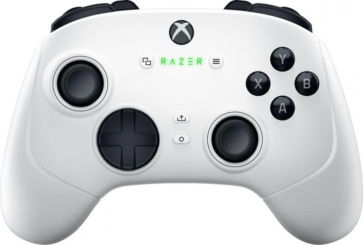 Actual product image Razer Wolverine V3 Pro (Xbox Series X, PC, Xbox Series S)