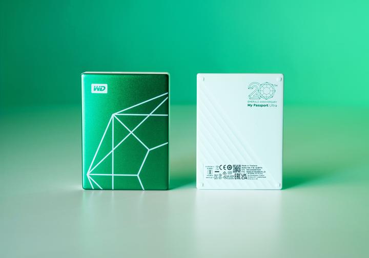 Produktbild WD My Passport Ultra 20th Emerald Anniversary Edition (2 TB)