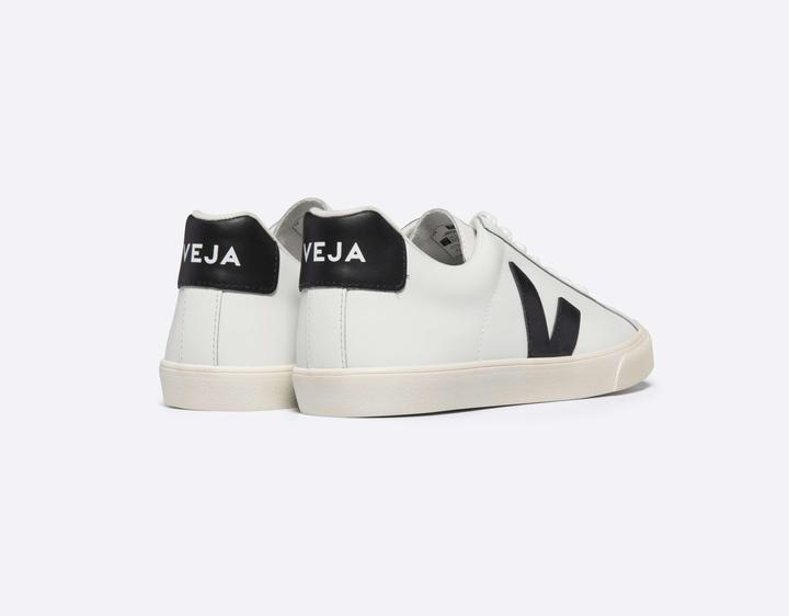 Actual product image Veja Esplar (37)