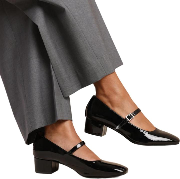 Actual product image Where's That From Womens/Ladies Oslo Single Strap Square Toe Low Block Heel Court Shoes (36)