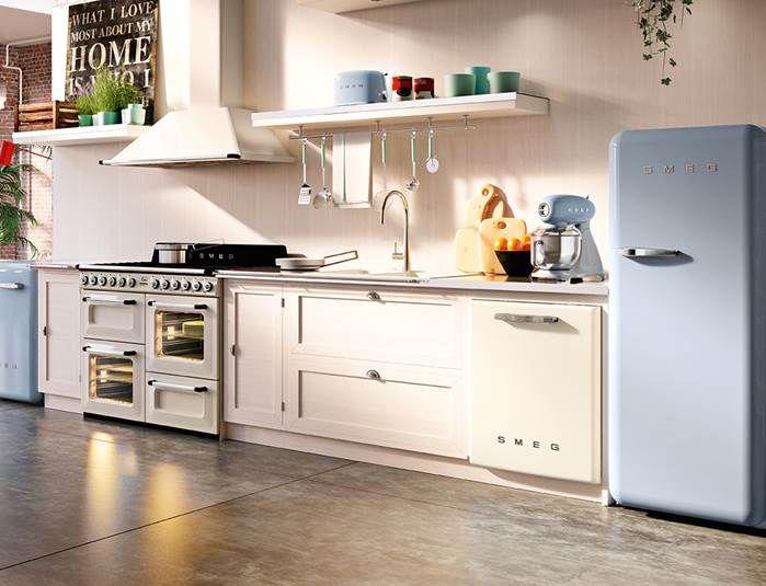 Image du produit Smeg FAB28RPB5 (270 l)