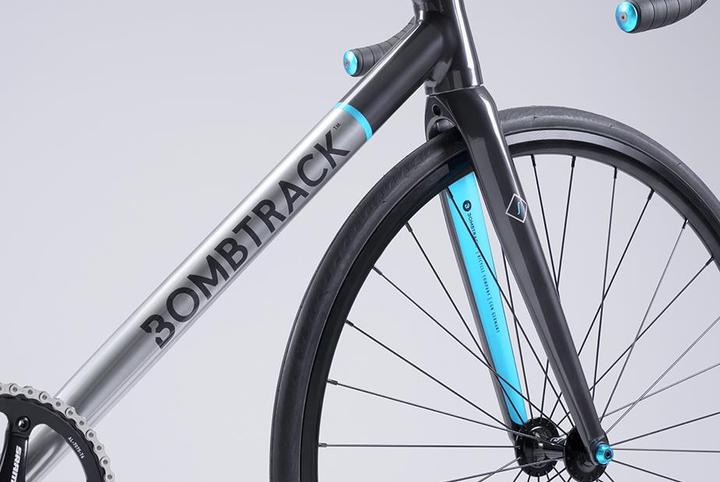 Image du produit Bombtrack Script (52 cm)