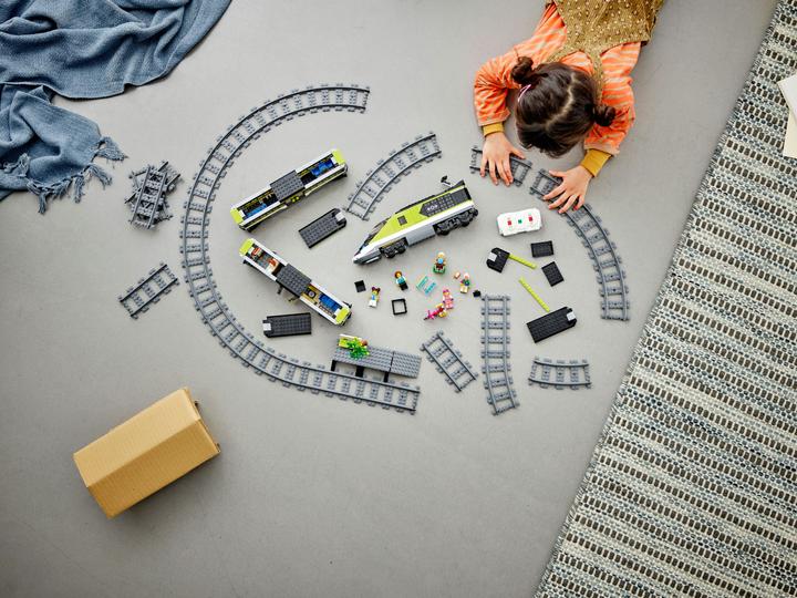 Produktbild LEGO Personen-Schnellzug (60337, LEGO City, LEGO Powered UP)