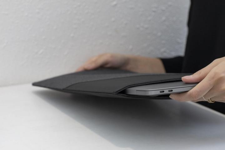 Immagine prodotto Native Union Stow Slim Sleeve (16", Apple)
