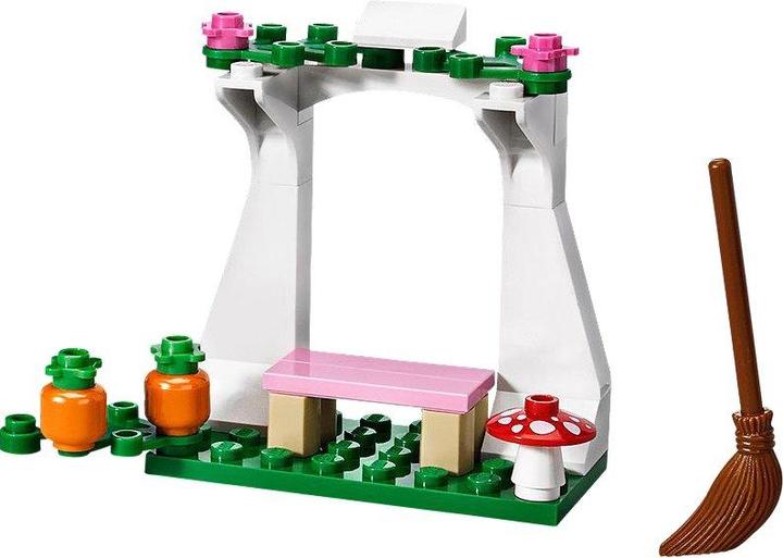 Actual product image LEGO Cinderella's enchanted carriage (41053, LEGO Disney)