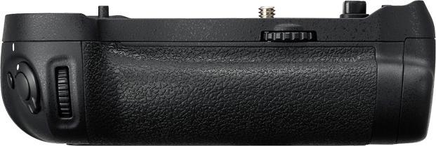 Actual product image Nikon MB-D18 battery block (Battery grip)