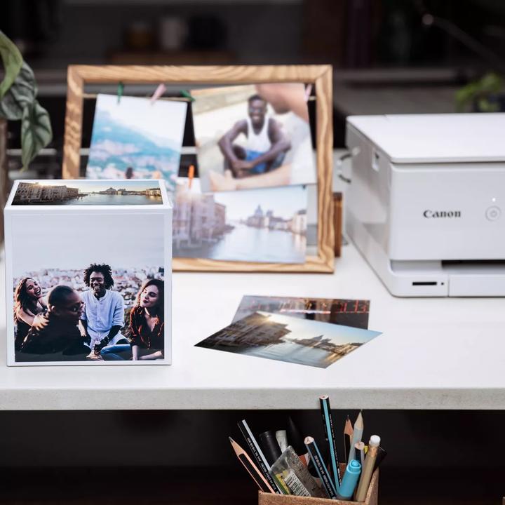Actual product image Canon Photo Cube Creative Paper 5x5 orange (13 x 13 cm, 40 x)