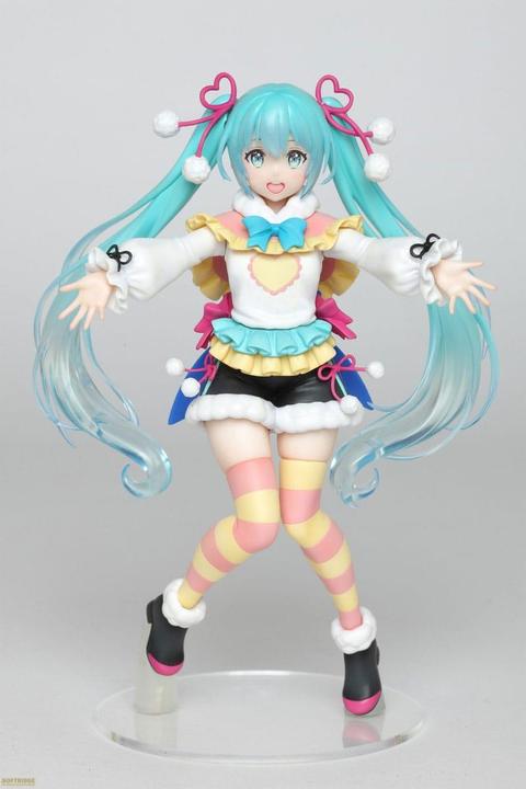 Immagine prodotto Taito Prize Hatsune Miku PVC Statue Winter Image Ver. 18 cm