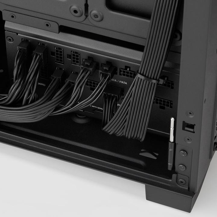 Produktbild Corsair RM850x SHIFT 80 PLUS Gold (850 W)