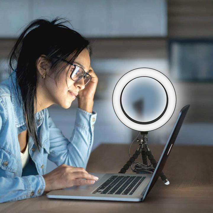 Produktbild JTI Selfie-Lampe/Ringlicht (20 cm) mit formbarem Stativ (Ringleuchte)