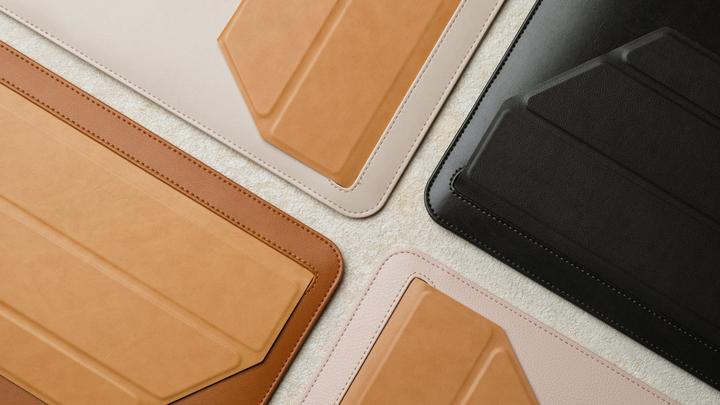 Actual product image Moshi Muse 14" 3-in-1 Slim Case - MacBook Pro 14" Case (2021) (Jet Black) (14", Universal)