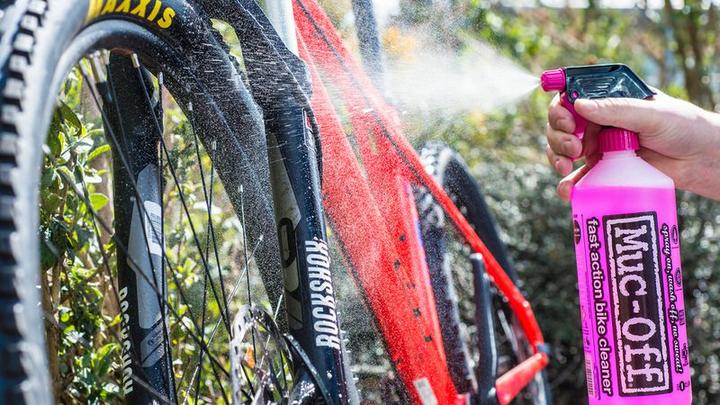 Immagine prodotto Muc-Off Lavare, proteggere e lubrificare (1450 ml, Olio per catene, Pulitore per biciclette, Set di cura)