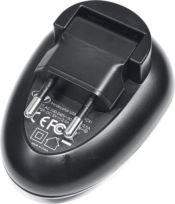 Productafbeelding PNI USB-oplader met 4 poorten, voor smartphones, tablets en camera's