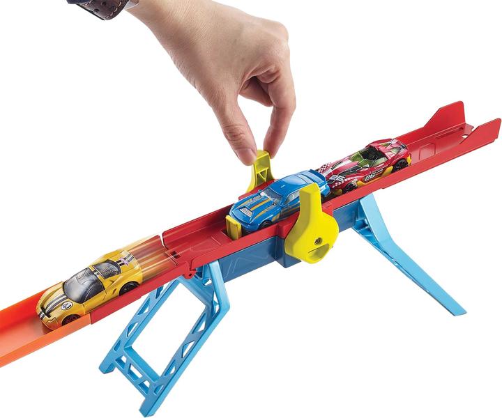Actual product image Hot Wheels Track Builder Unlimited Power Boost Box, track set
