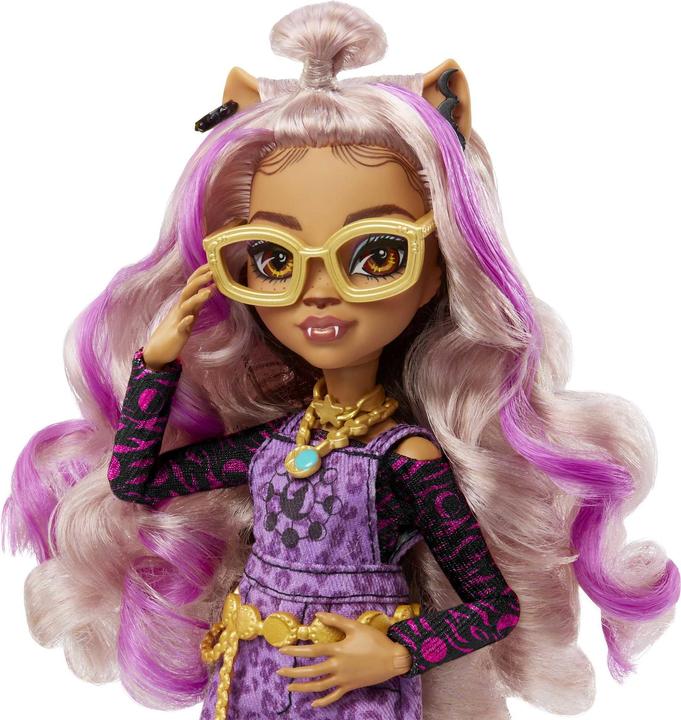Actual product image Monster High Clawdeen Wolf Doll With Pet And Accessories