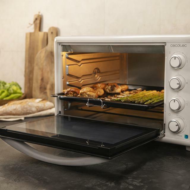 Image du produit Cecotec BAKE&TOAST 6090 WHITE GYRO