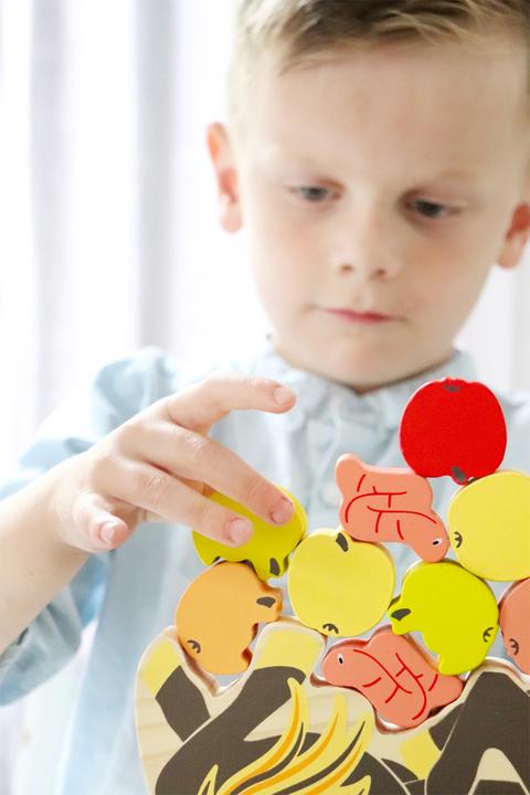 Image du produit small foot Jeu d'équilibre "4 Friends (Allemand)