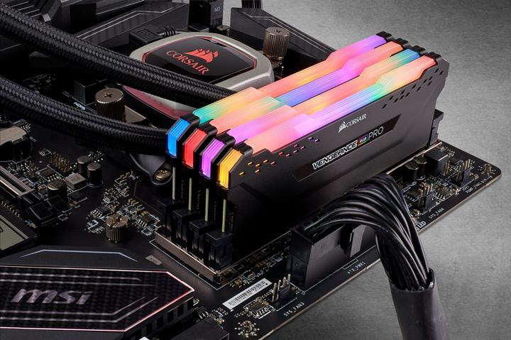 Actual product image Corsair Vengeance RGB Pro (4 x 8GB, 2933 MHz, DDR4-RAM, DIMM)