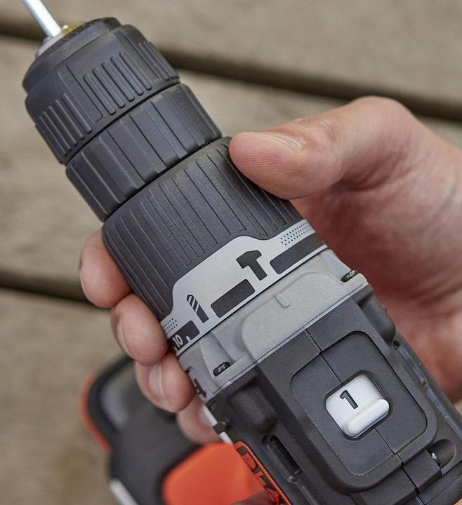 Actual product image Black & Decker BDCHD12S1XJ (Rechargeable battery operated)