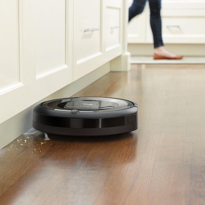 Image du produit iRobot Roomba e5158 (Robot vacuum)
