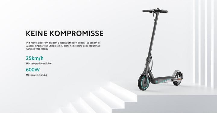 Image du produit Xiaomi Mi Pro 2 Mercedes AMG Petronas F1 Team Edition CH (20 km/h, 45 km, 300 W)