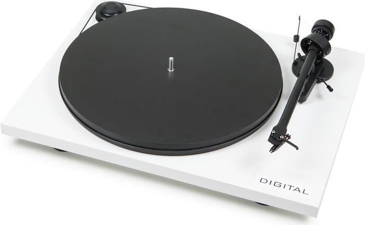 Pro-Ject Essential II Digital (Einstiegsklasse, Manuell)