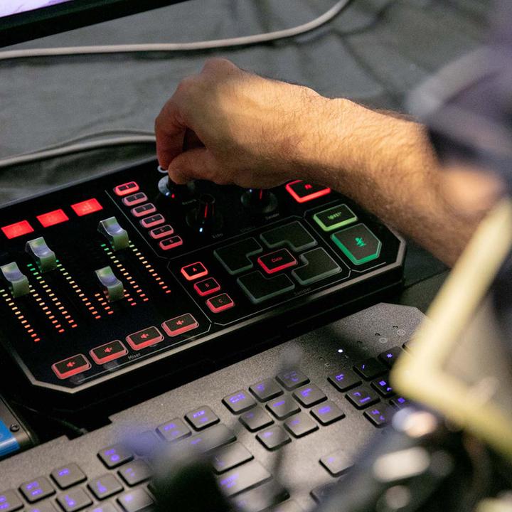 Productafbeelding TC Helicon GoXLR, Mixer en USB Audio Interface (Studio en live mixer)