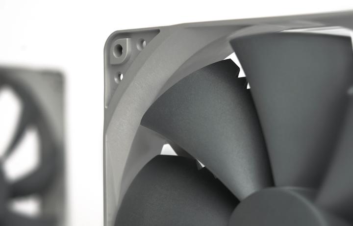 Actual product image Noctua NF-P14s redux 1500 PWM (140 mm, 1 x)