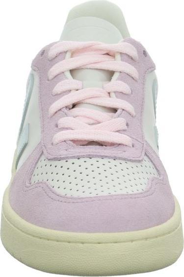 Actual product image Veja V-10 (39)