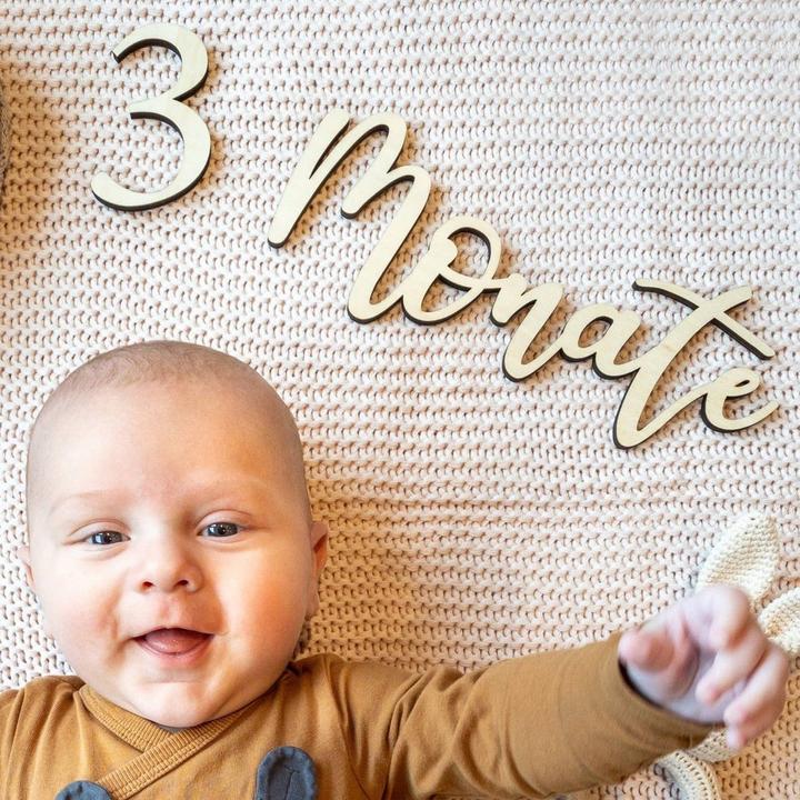Produktbild JoliCoon Baby Meilensteine aus Holz