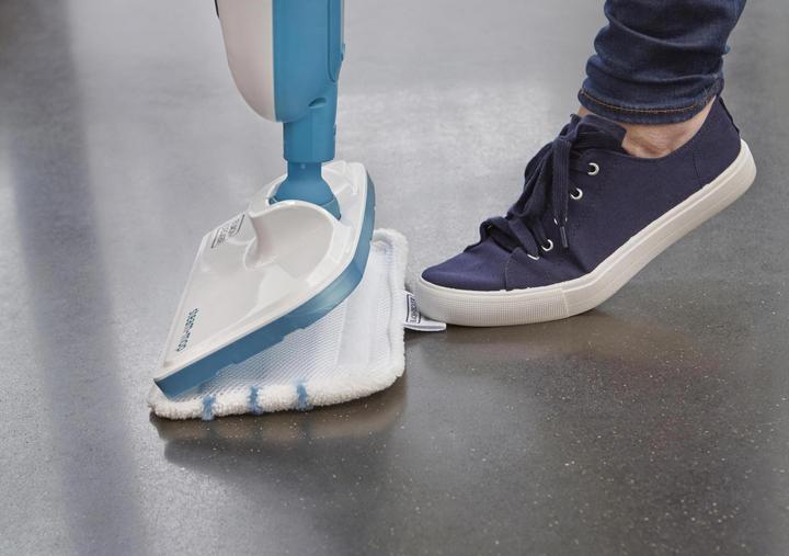 Actual product image Black & Decker Steam mop FSMH13E10 (1300 W)