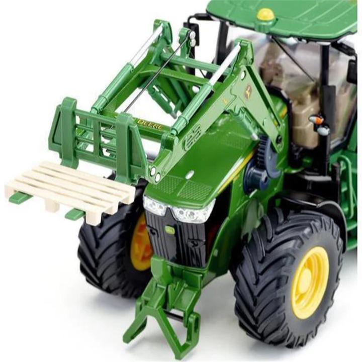 Actual product image Siku John Deere 7310R (RTR Ready-to-Run)