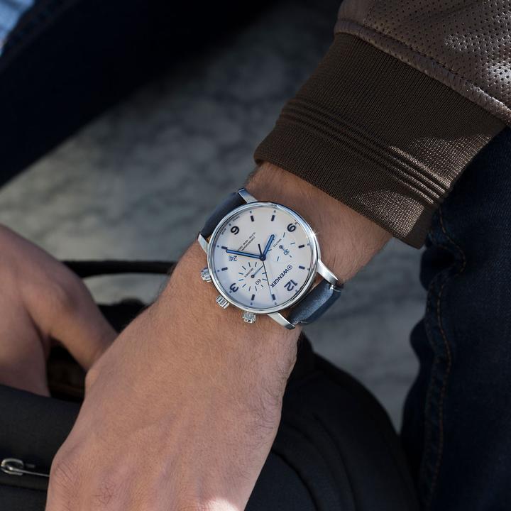 Immagine prodotto Wenger Classico urbano (Cronografo, Orologio da polso analogico, Fatto in Svizzera, 44 mm)