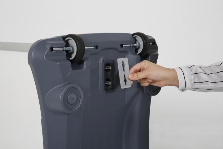 Produktbild Update Displays Kundenstopper WindPro Lite silber DIN A1 2 Fächer