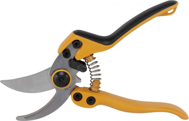 Produktbild Fiskars Gartenschere Bypass PB-8 M 102