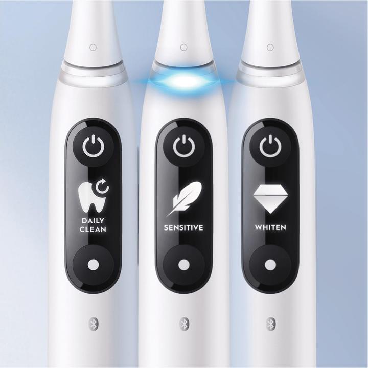 Actual product image Oral-B 7S (Oscillating toothbrush)
