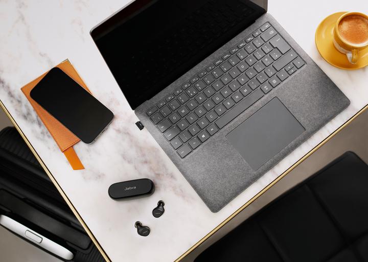 Produktbild Jabra Evolve2 (Kabellos, USB-A)