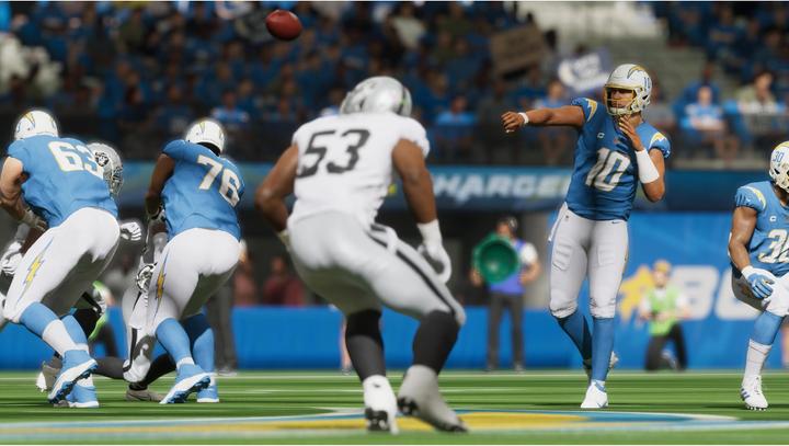 Actual product image EA Games Madden NFL 23 (PS5, DE)