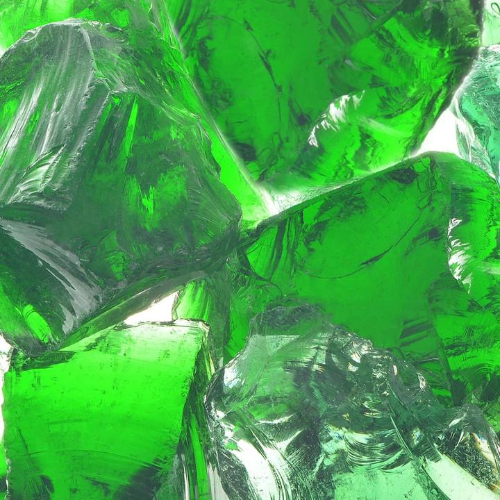 Actual product image Diverse Hardware Glass gabion stones green 60-120 mm 25 kg