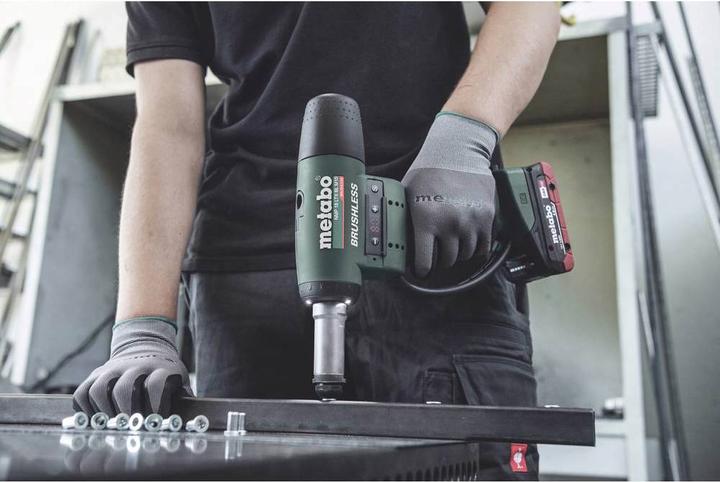 Image du produit Metabo Pistolet à écrou à rivet pour batterie 18 volts (Fonctionnement sur batterie)