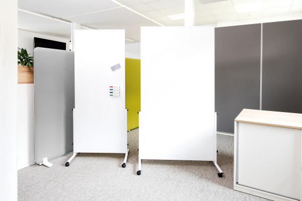 Produktbild Maul Whiteboard ®solid easy2move, mobil (75 x 180 cm)