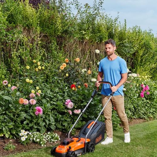 Productafbeelding Black & Decker BCMW3318N Solo (Oplaadbare batterij)