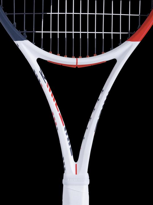 Actual product image Babolat Pure Strike (3, 305 g)