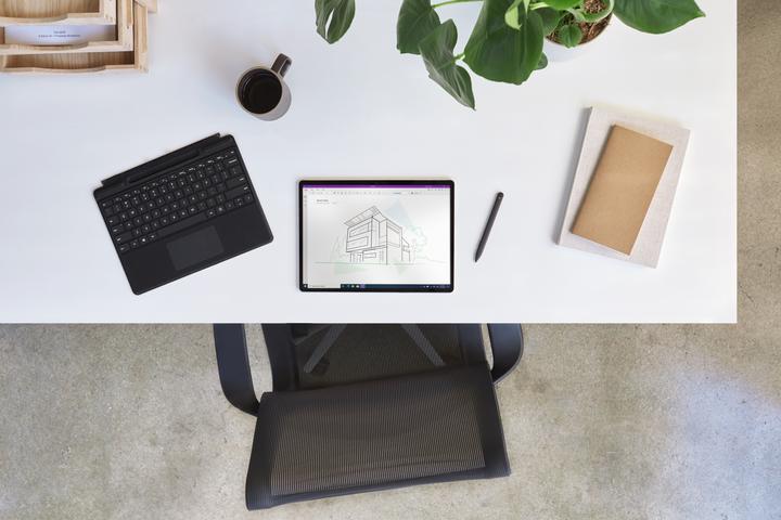 Produktbild Microsoft Surface Pro Signature Keyboard with Slim Pen 2 Cover port QWERTY Englisch (Eng. Int., Microsoft Surface Pro X, Microsoft Surface Pro 8)