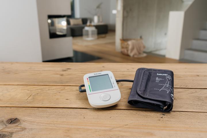 Actual product image Beurer BM 38 (Blood pressure monitor upper arm)