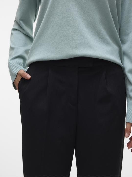 Actual product image Vero Moda VMZAMIRA HW STRAIGHT PLEAT PANT GA EXC Trousers (34)