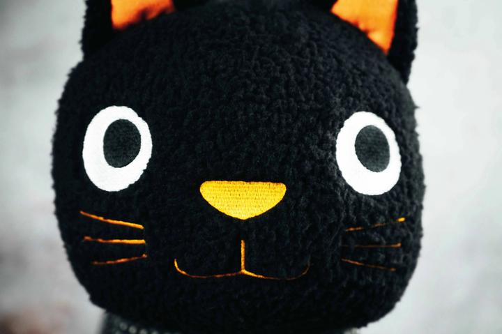 Produktbild Happy Lamps Baby Luna die Babykatze, LED Tischleuchte, handgefertigt (450 lm)