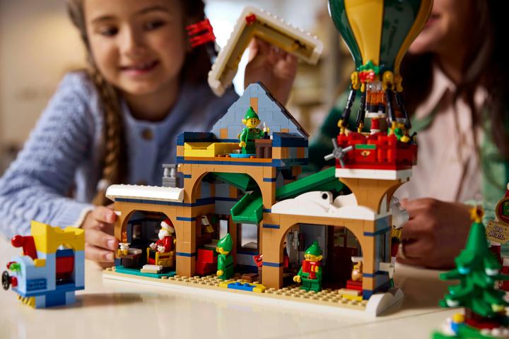 Immagine prodotto LEGO L'ufficio postale di Babbo Natale (10339, LEGO Icons, Set LEGO rari)