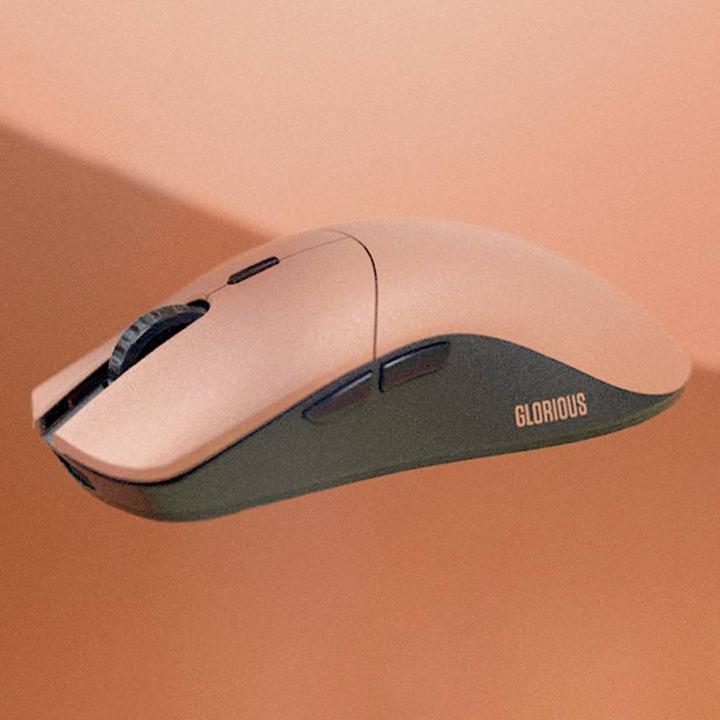 Actual product image Glorious Model O Pro (Wireless)