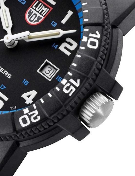Immagine prodotto Luminox Turgone Dalla Schiena Di Pelle Serie Gian 0320 (Orologio da polso analogico, 44 mm)